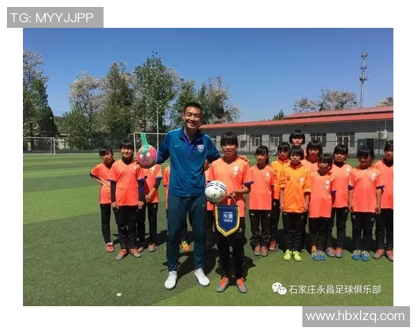 足球巨星们心系慈善爱心故事探索与行动揭秘